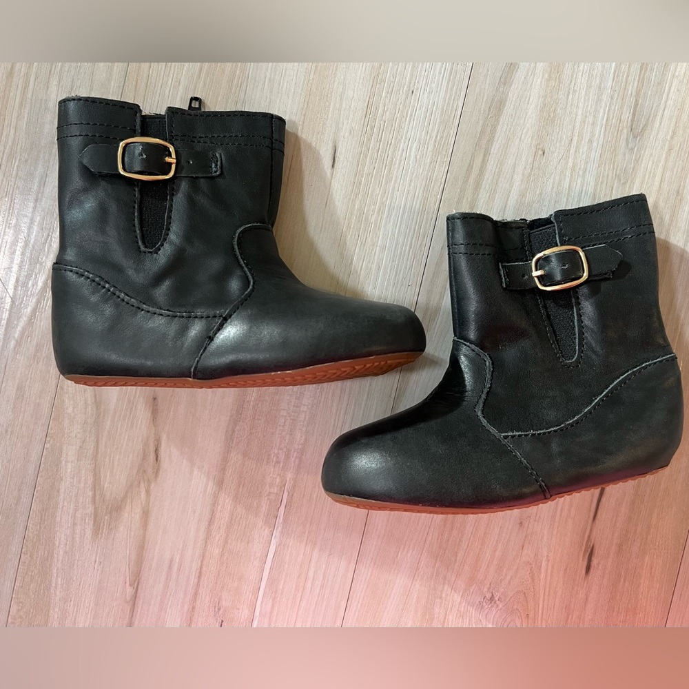 New! Little love bug Black riding Boots • size 7 • barefoot sole wide toe box